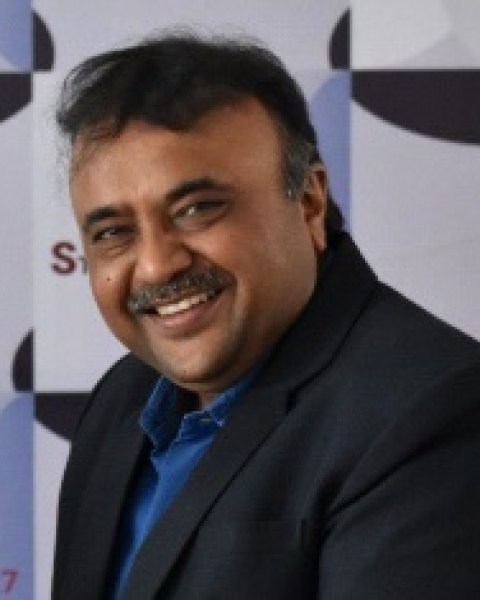 Dr. Manish Shah
